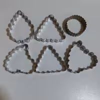 یک عددکاتر دالبر در طرح های گرد و مثلث و  و قلب قر حدود 5 و 7 سانتهر عدد 11000تومان