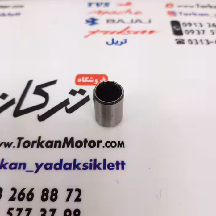 بوش داخل سیلندر و سر سیلندر موتور تریل روان ( ست 4 عددی)