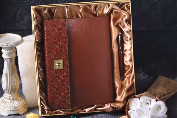 ست 2 تکه چرمی کد 205