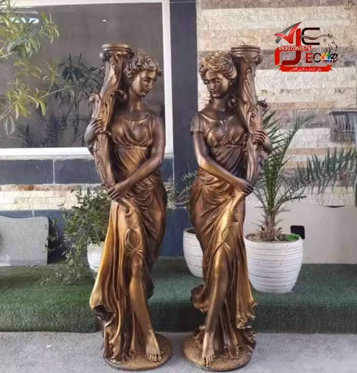 مجسمه کلاسیک دل انگیز