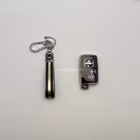 کاور ریموت تویوتا آریون – لندکروز و لکسوس طرح براق با بند ست