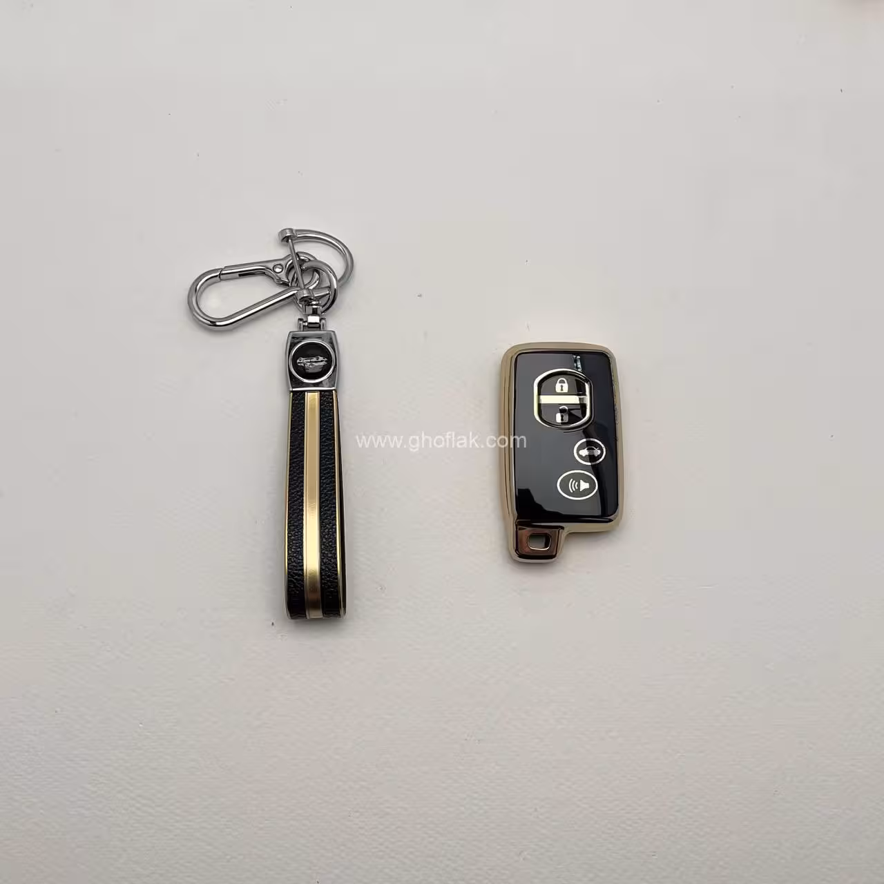 کاور ریموت تویوتا آریون – لندکروز و لکسوس طرح براق با بند ست