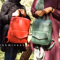 کوله چرمی دلارام ، برند هومَت 