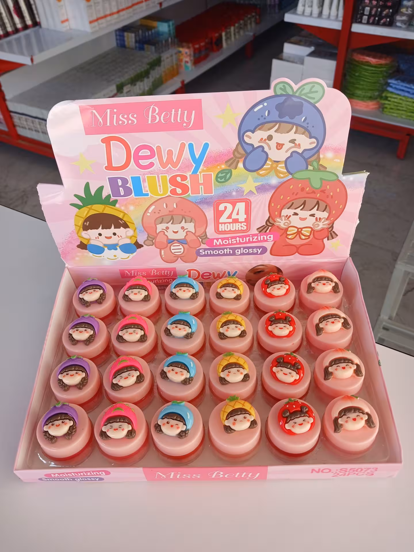 رژگونه خیس کاسه ای طرح دختر میس بتی