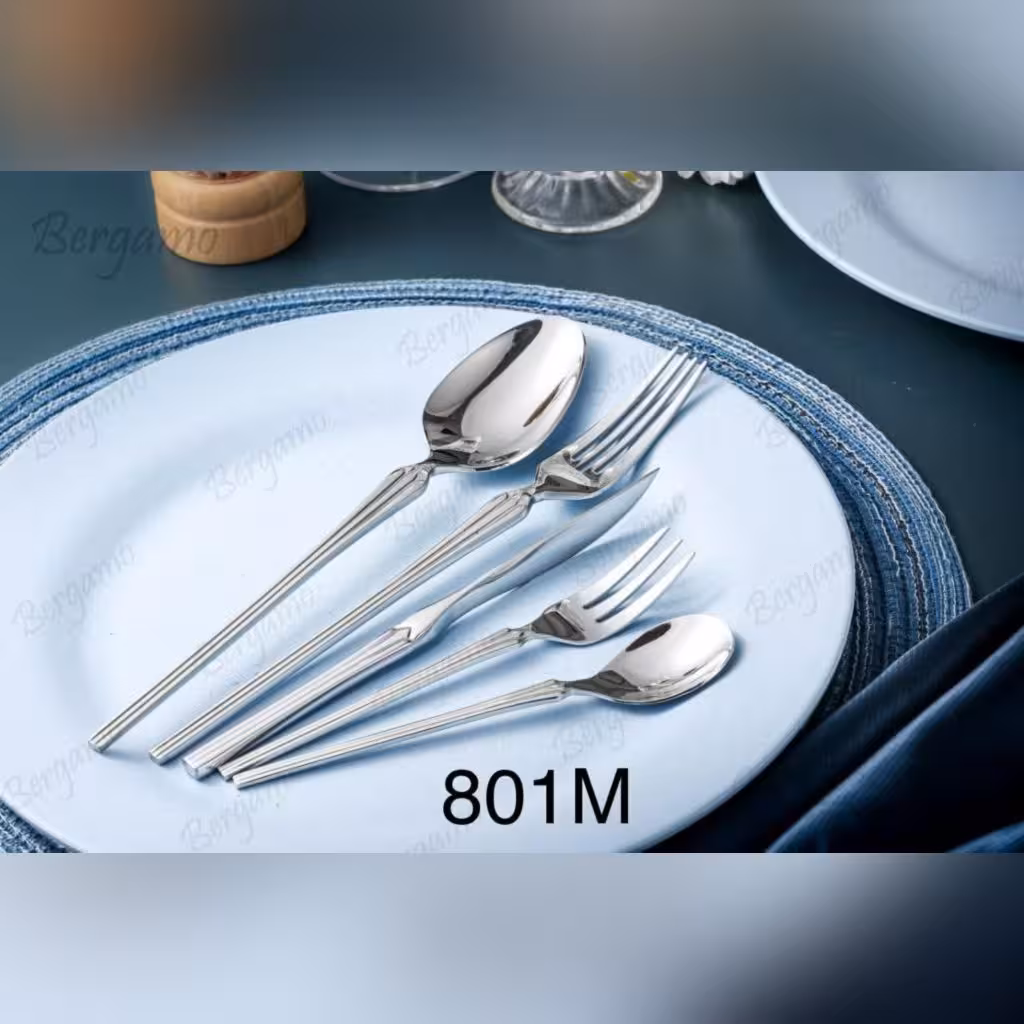 سرویس قاشق چنگال 52 پارچه 12 نفره برگامو مدل 801m