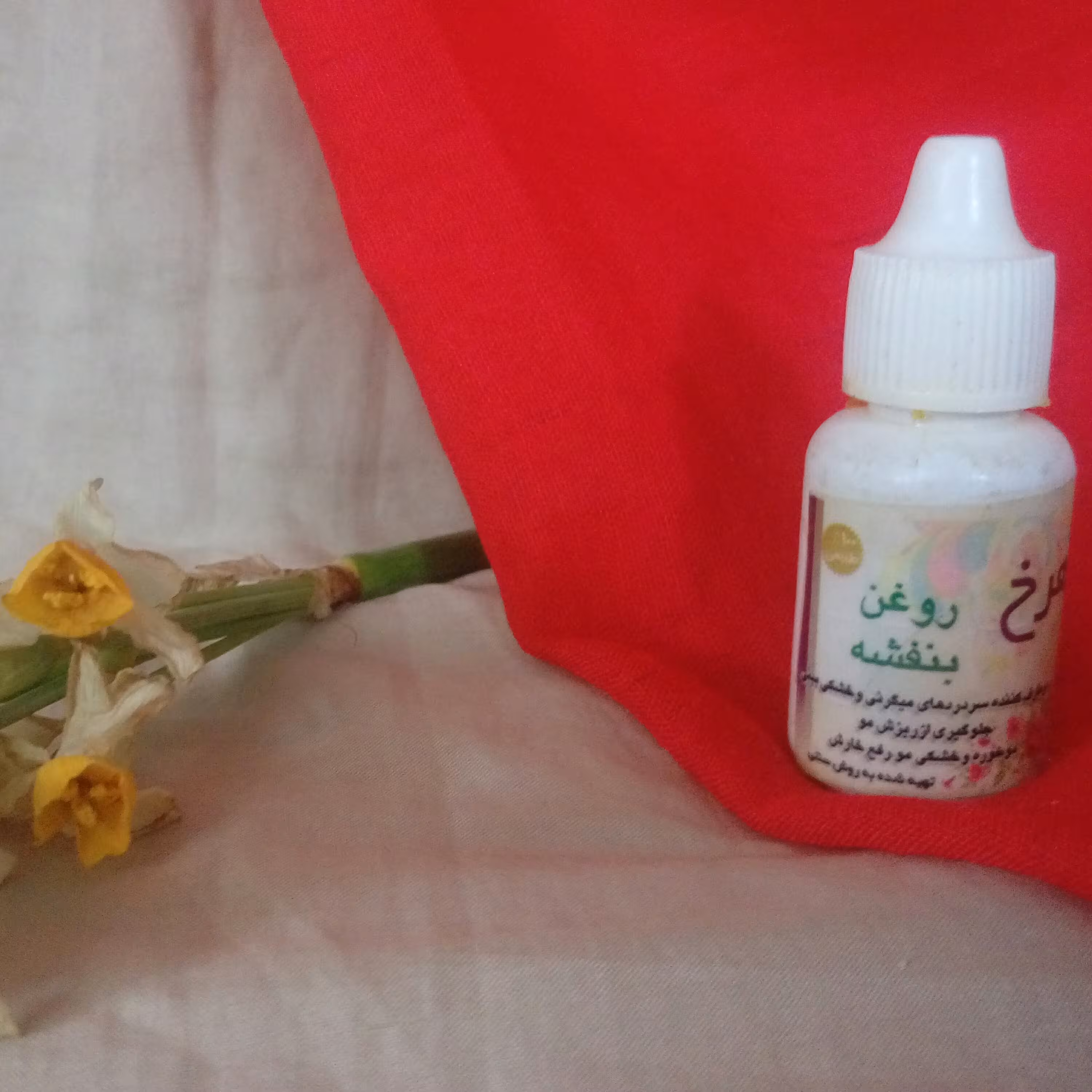 روغن بنفشه پایه زیتون اعلا یک لیتری ارسال رایگان بعلاوه روغن نارگیل خالص هدیه