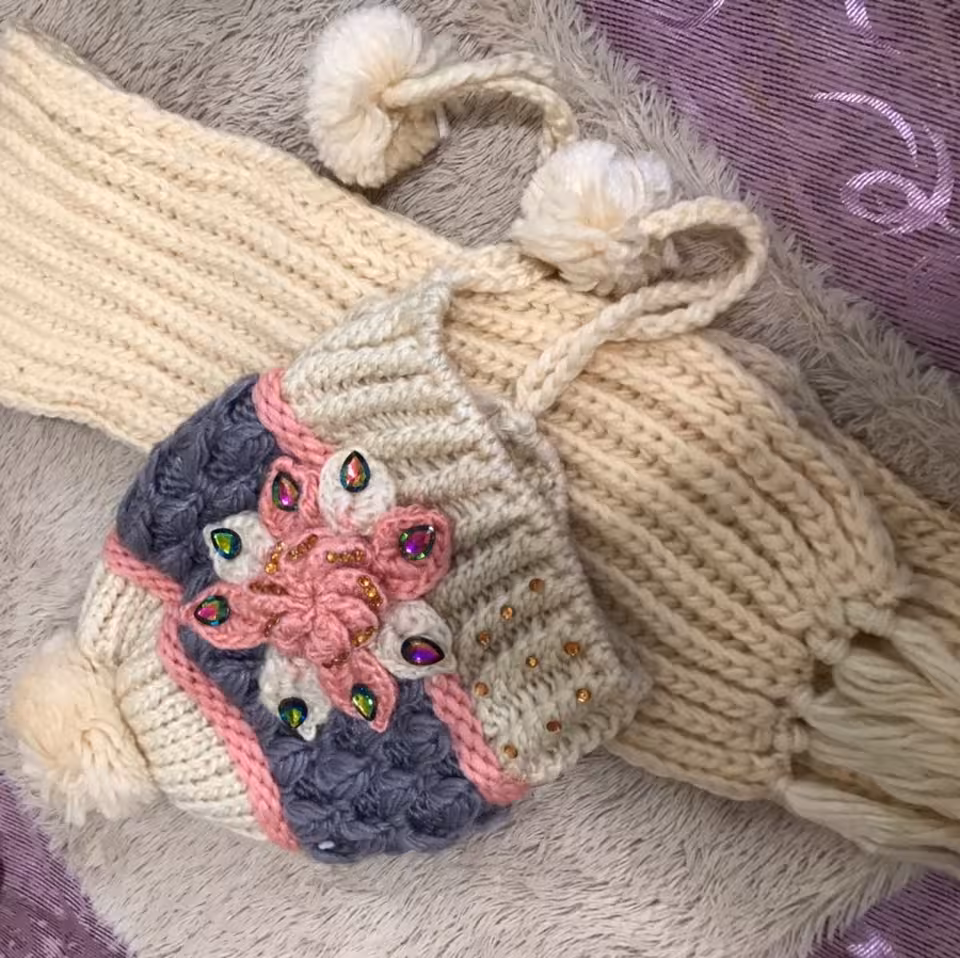 شال و کلاه دخترانه بسیار نرم