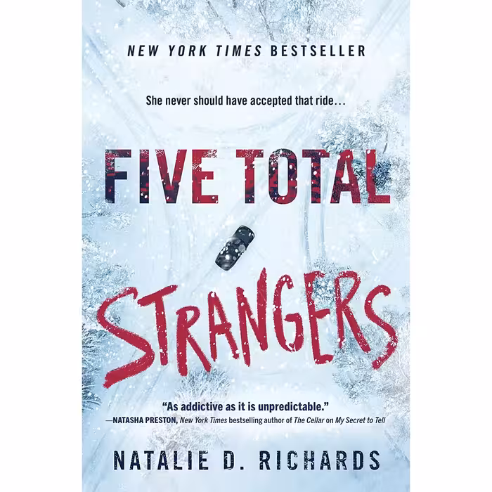 کتاب Five Total Strangers اثر Natalie Richards انتشارات Sourcebooks Fire