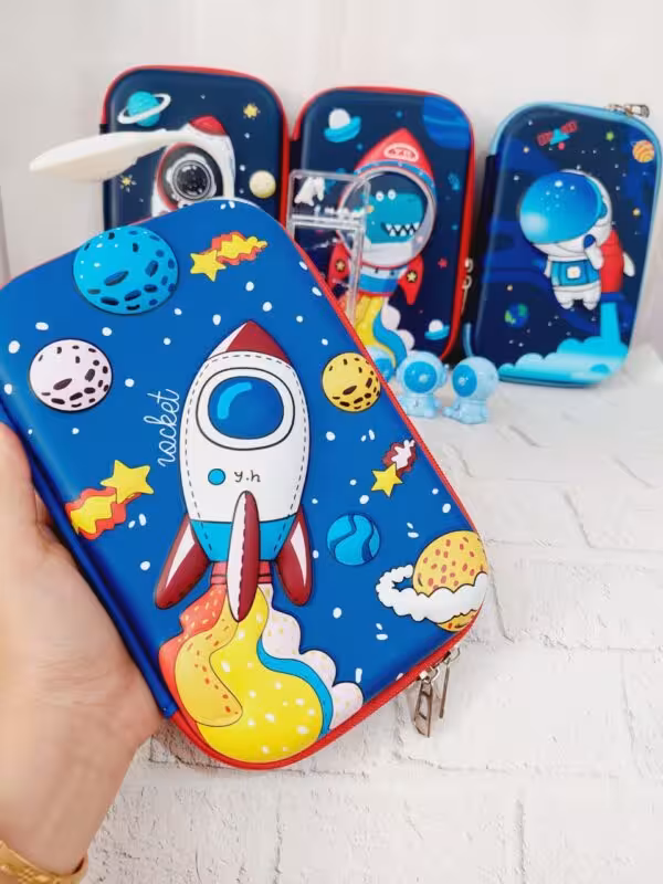 جامدادی تبلتی فضانورد