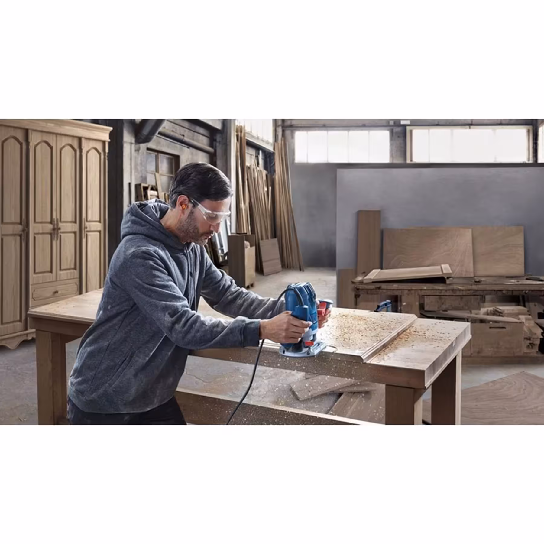 فرز نجاری بوش مدل GOF 130