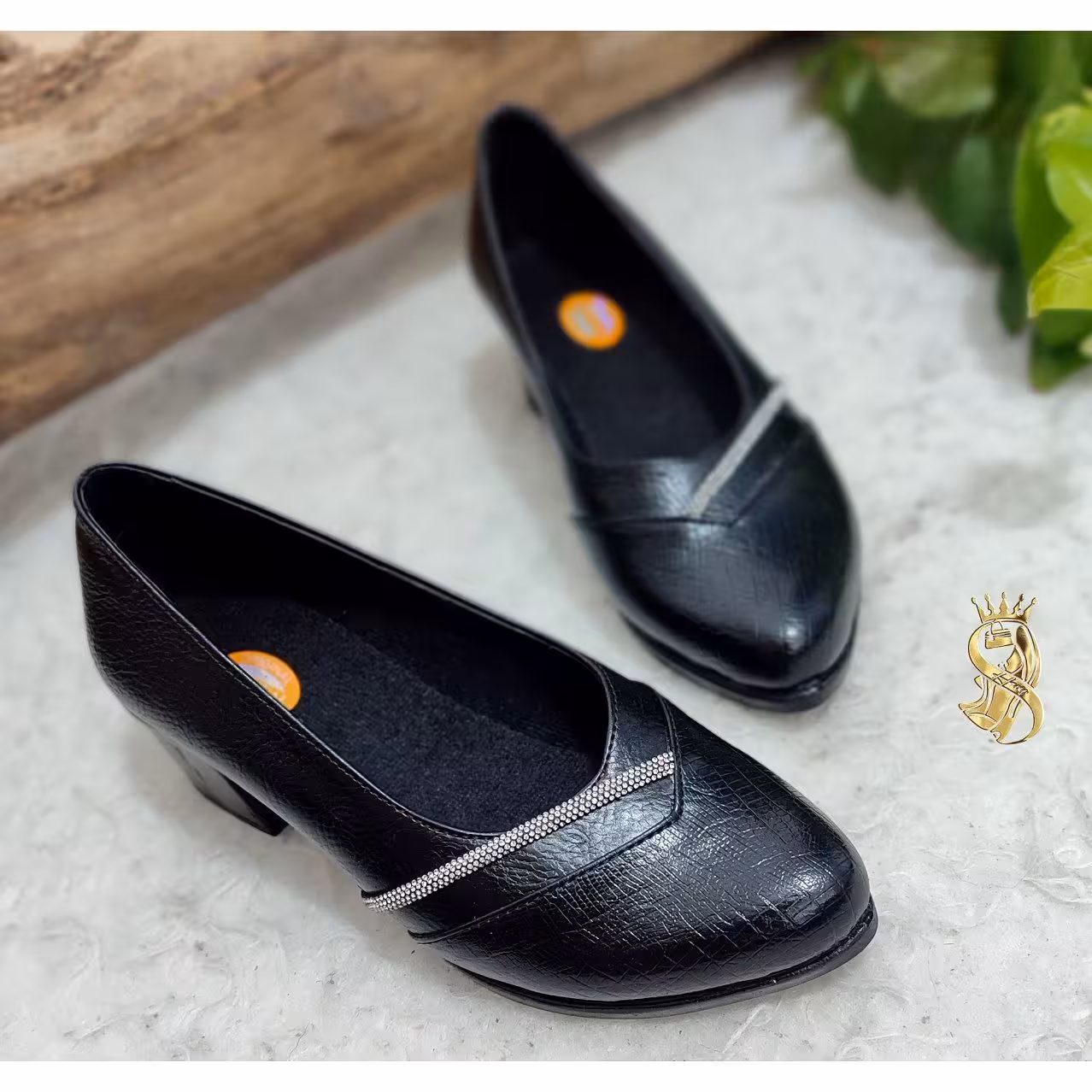 کفش طبی مجلسی مدل نگین لیزردار