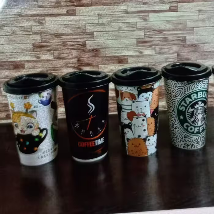 فنجون قهوه خوری کافی با طرح بندی