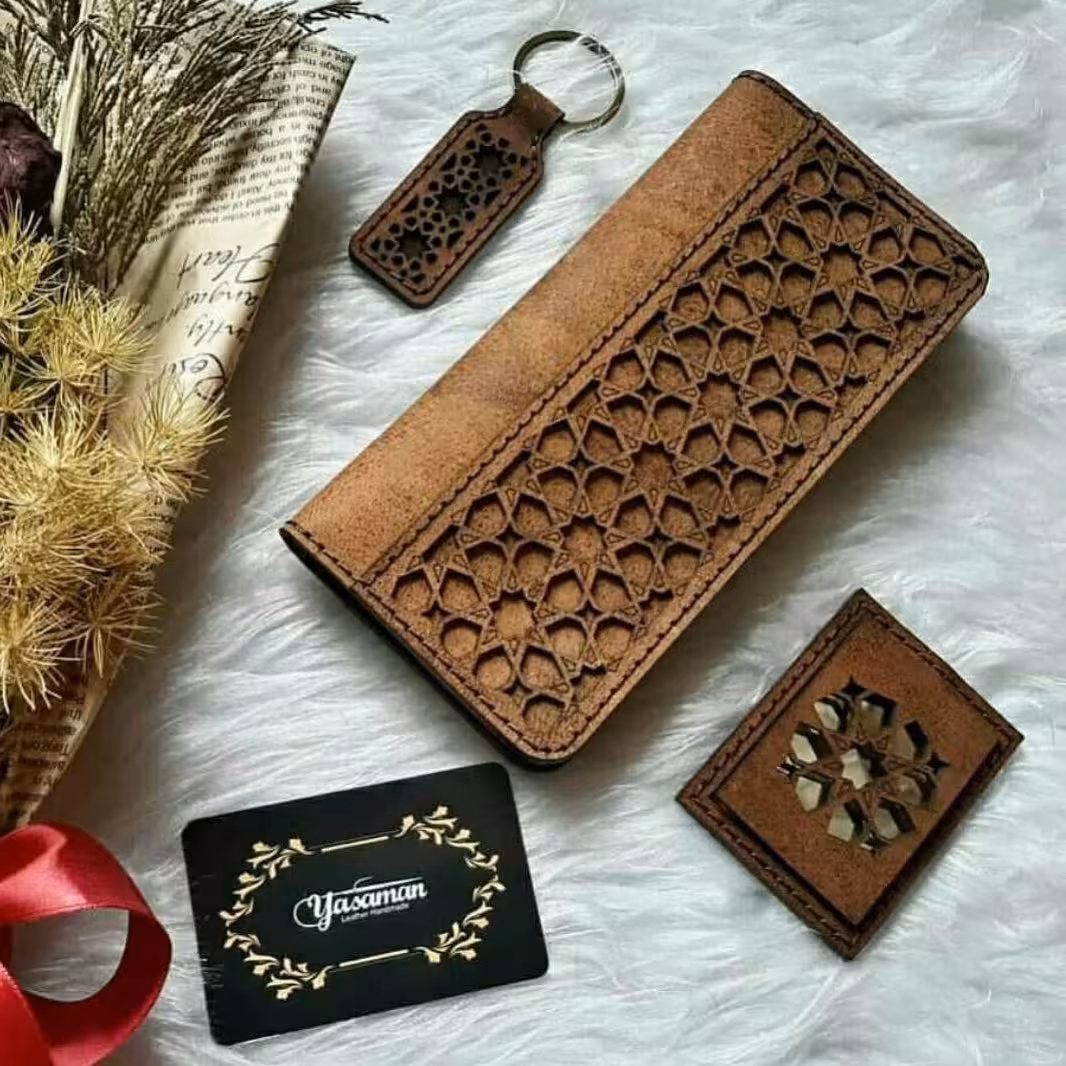 ست کیف پول ،آئینه و جاسوئیچی چرم