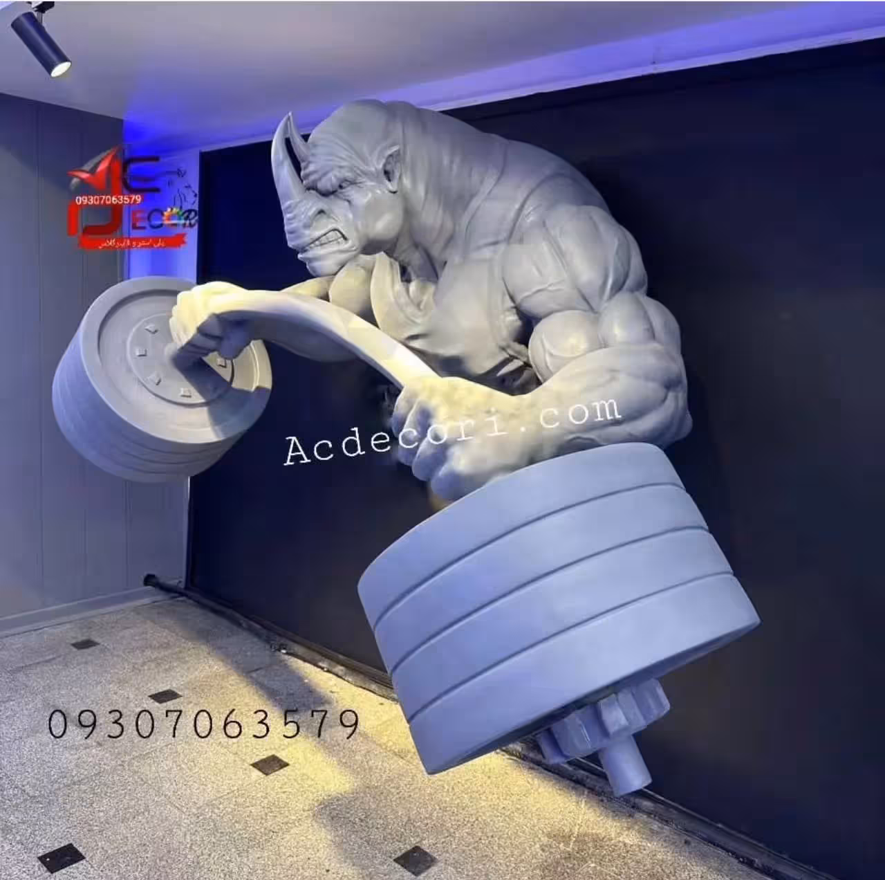 معلقة على الحائط على شكل وحيد القرن من الألياف الزجاجية لكمال الأجسام