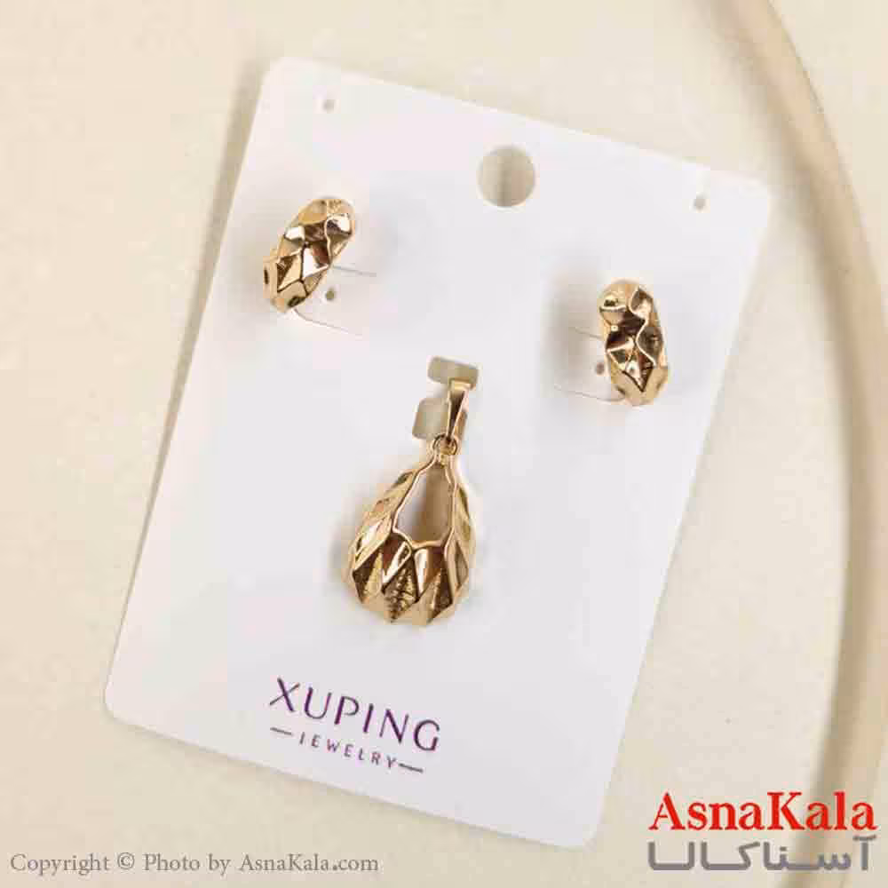 نیم ست زنانه ژوپینگ مدل طلایی چند ضلعی شامل گوشواره و گردنبند کد NIM14809W