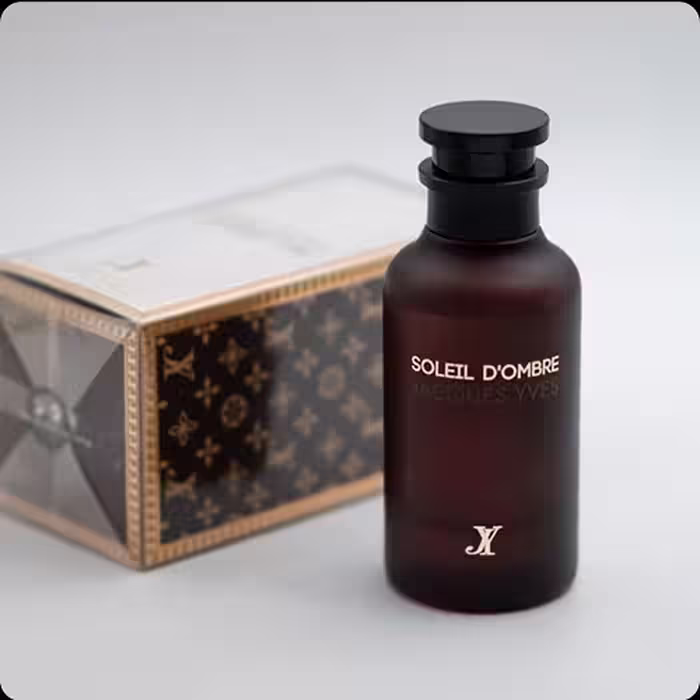 عطر و ادکلن لویی ویتون آمبر نومد(امبر نومید) فرگرانس ورد ( سولیل دی آمبره ژاک ایو) | Louis Vuitton Ombre Nomade (Soleil D’Ombre Jacques Yves Fragrance World) حجم 100 میل(شرکتی)