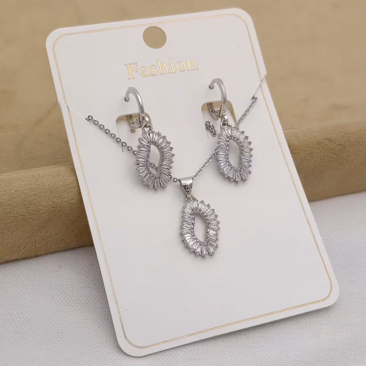 نیم ست فوق العاده جذاب ژوپینگ مهر سوارسکی سیلور هدیه ولنتاینی خاص ارسال رایگان