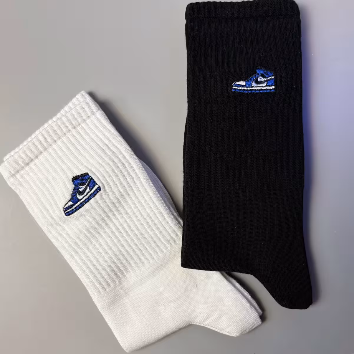 جوراب ساقدار دومینو جردن ایر گلدوزی آبی