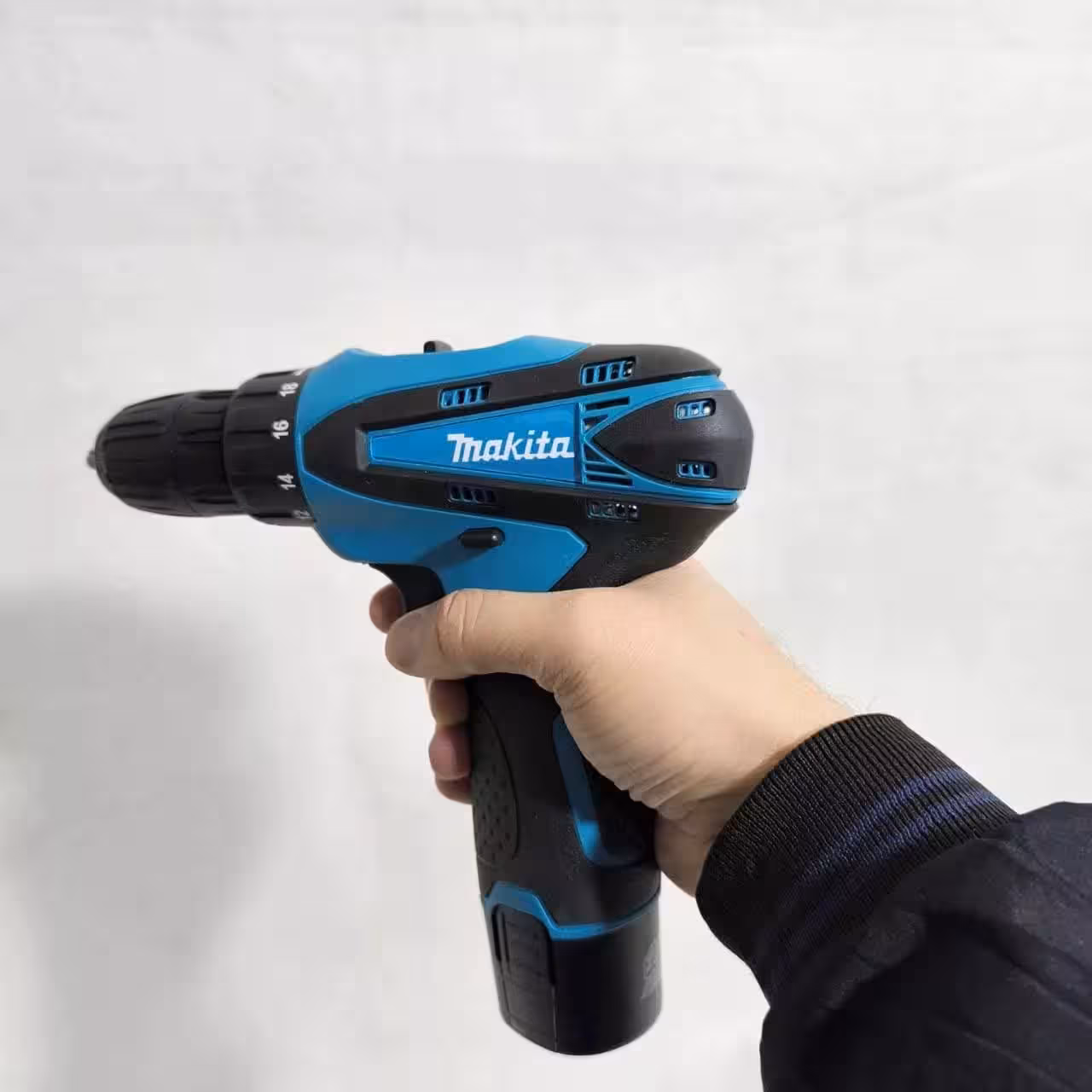 مجموعه 27 عددی پیچ گوشتی شارژی ماکیتا مدل single Battery-18VOLT