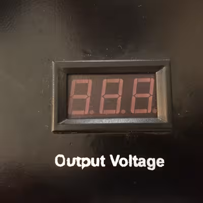 استابلایزر تکنوپارس ظرفیت 8 ولت آمپر مدل STB8000 