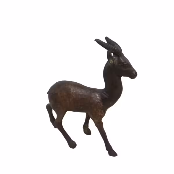 مجسمه گوزن آهو برنزی