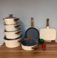 سرویس قابلمه 13 پارچه گرانیتی بیزیم bizim رنگ کرم