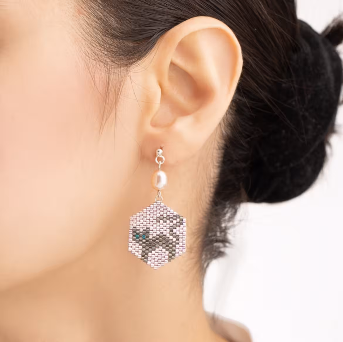 گوشواره گربه سیاه