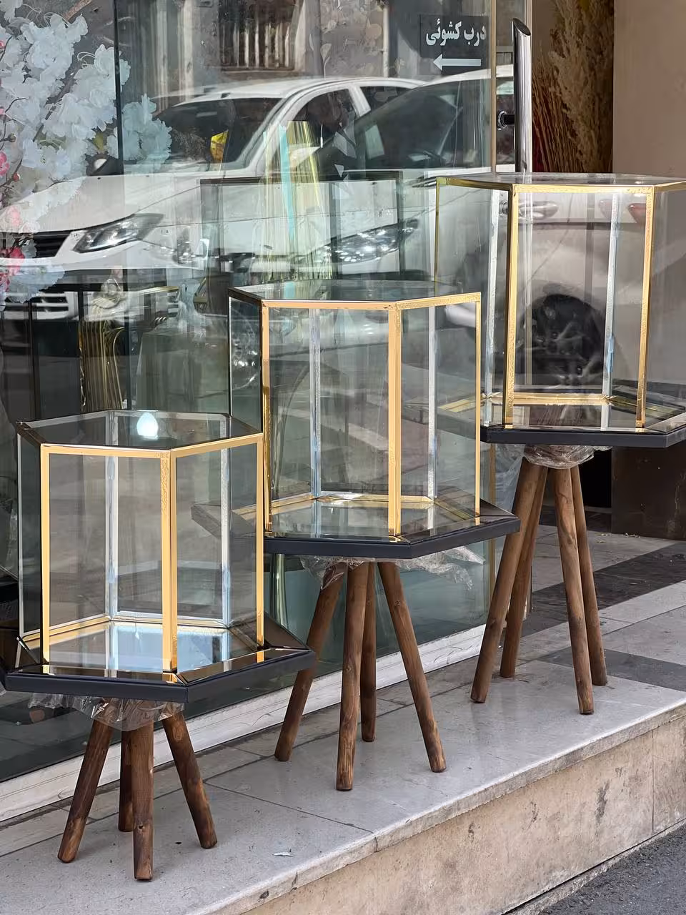 باکس عقد 6 ضلعی شیشه ای طلایی(3سایزی)