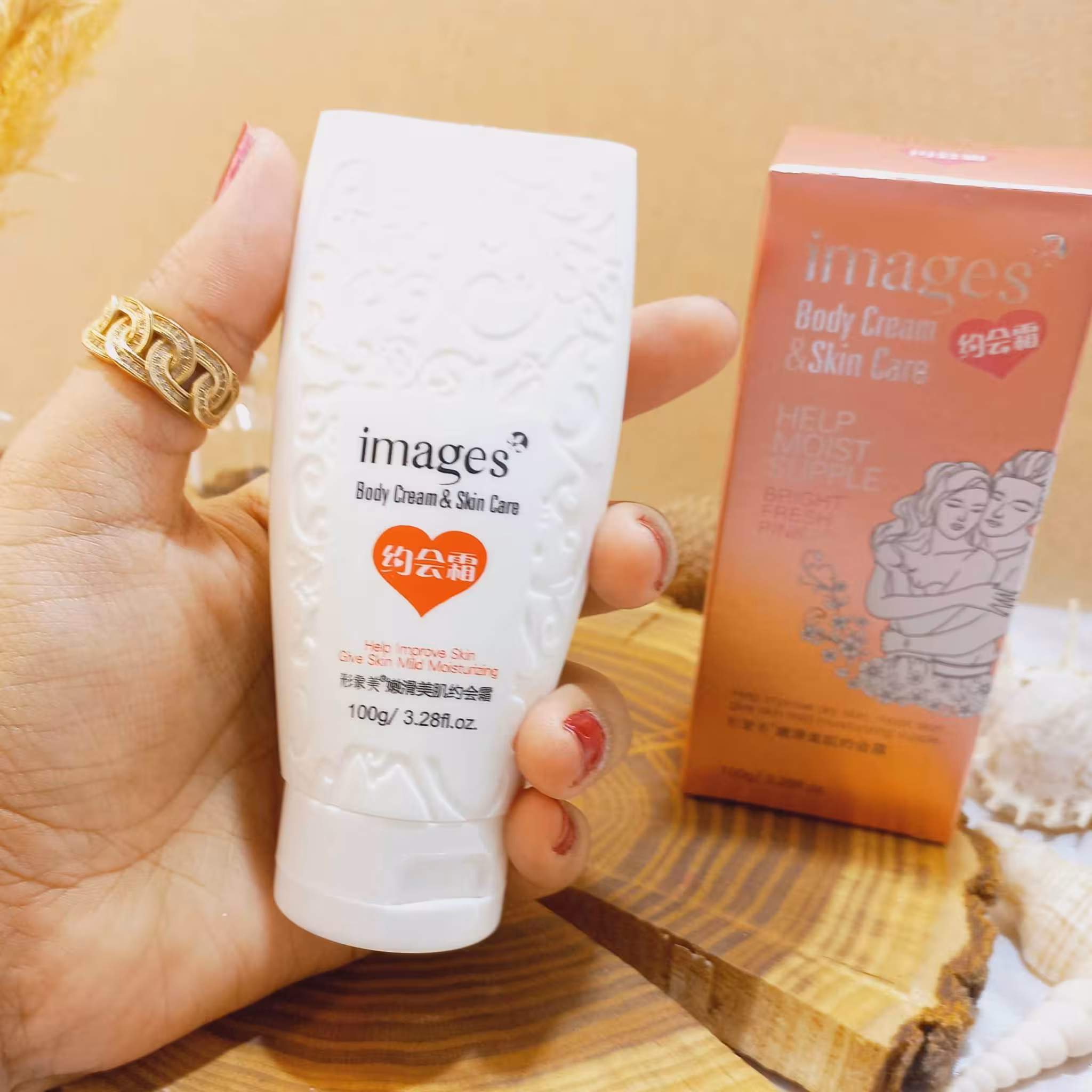 کرم روشن کننده و سفید کننده نقاط تیره بدن ارسال از مشهد 