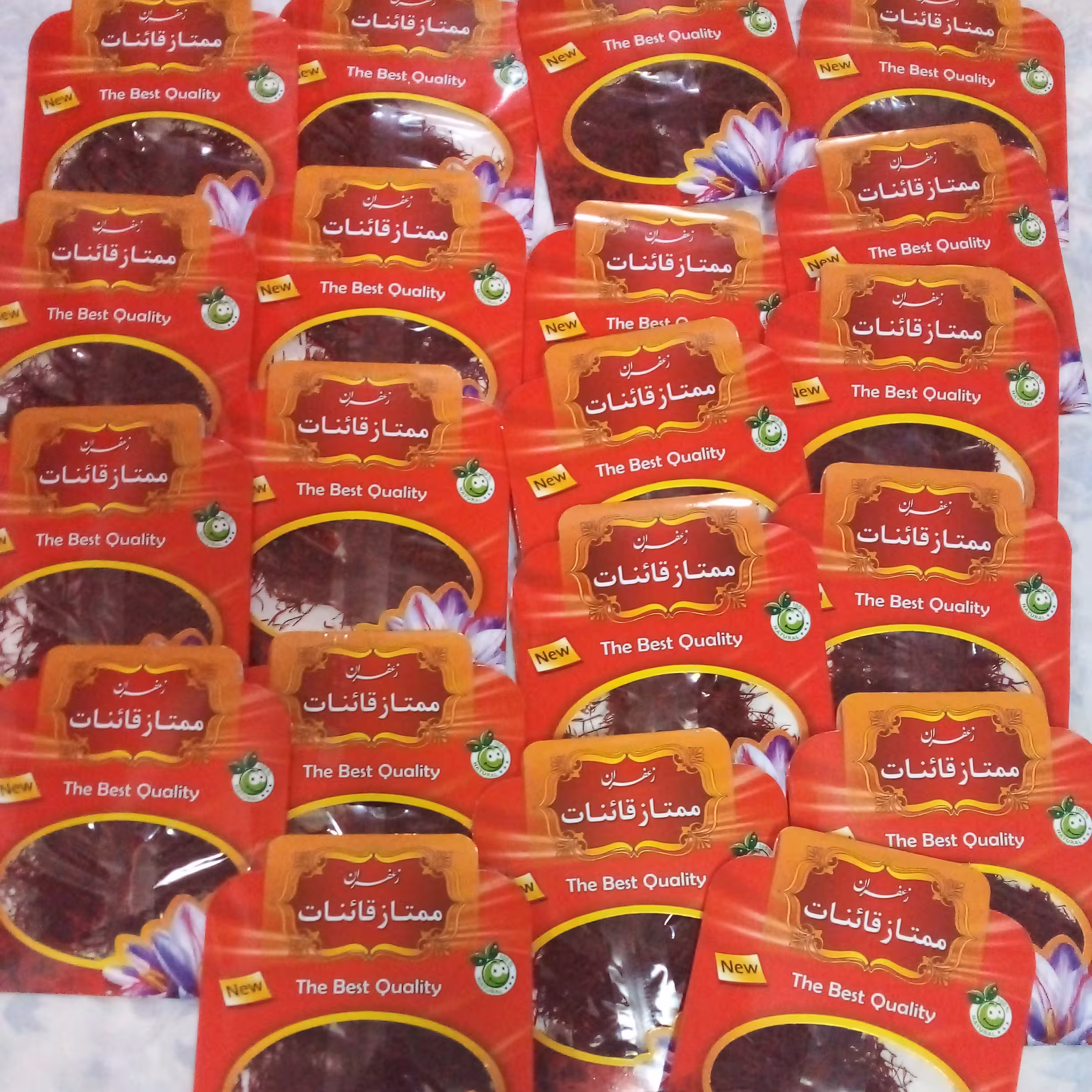 زعفران سوپرنگین صادراتی قائنات با عطر طعم عالی قیمت مناسب 