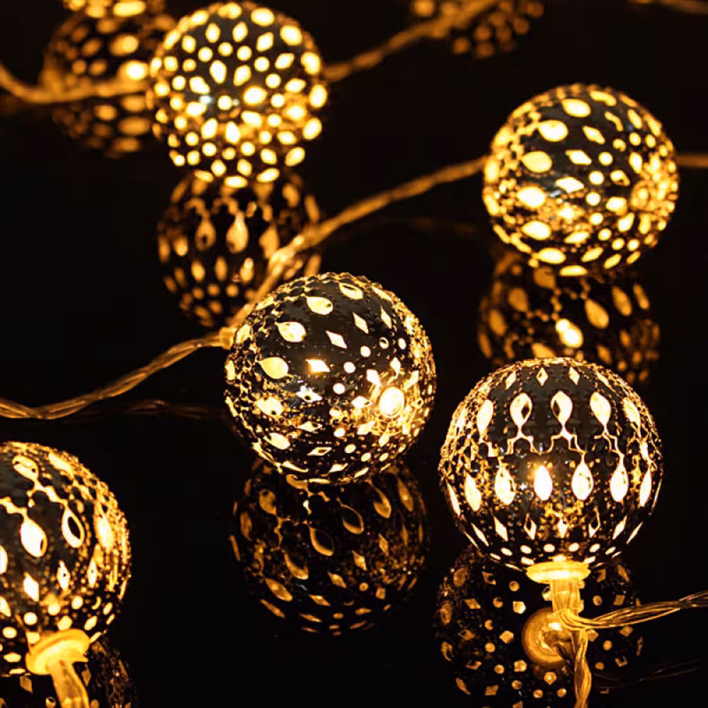 ریسه گوی فلزی 15 عددی 3 متری باتری خور