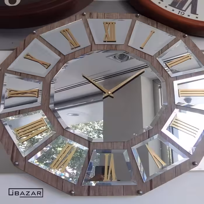 ساعت دیواری  چوبی و آینه ای