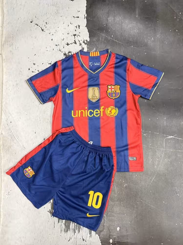 کیت اول بچه گانه بارسلونا 2009-2010 (چاپ مسی)