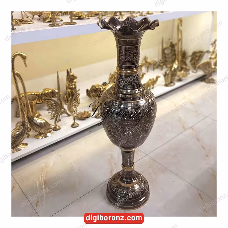 گلدان برنجی برنزی هندی کشمیری 30 اینچ سیاه قلم ساده