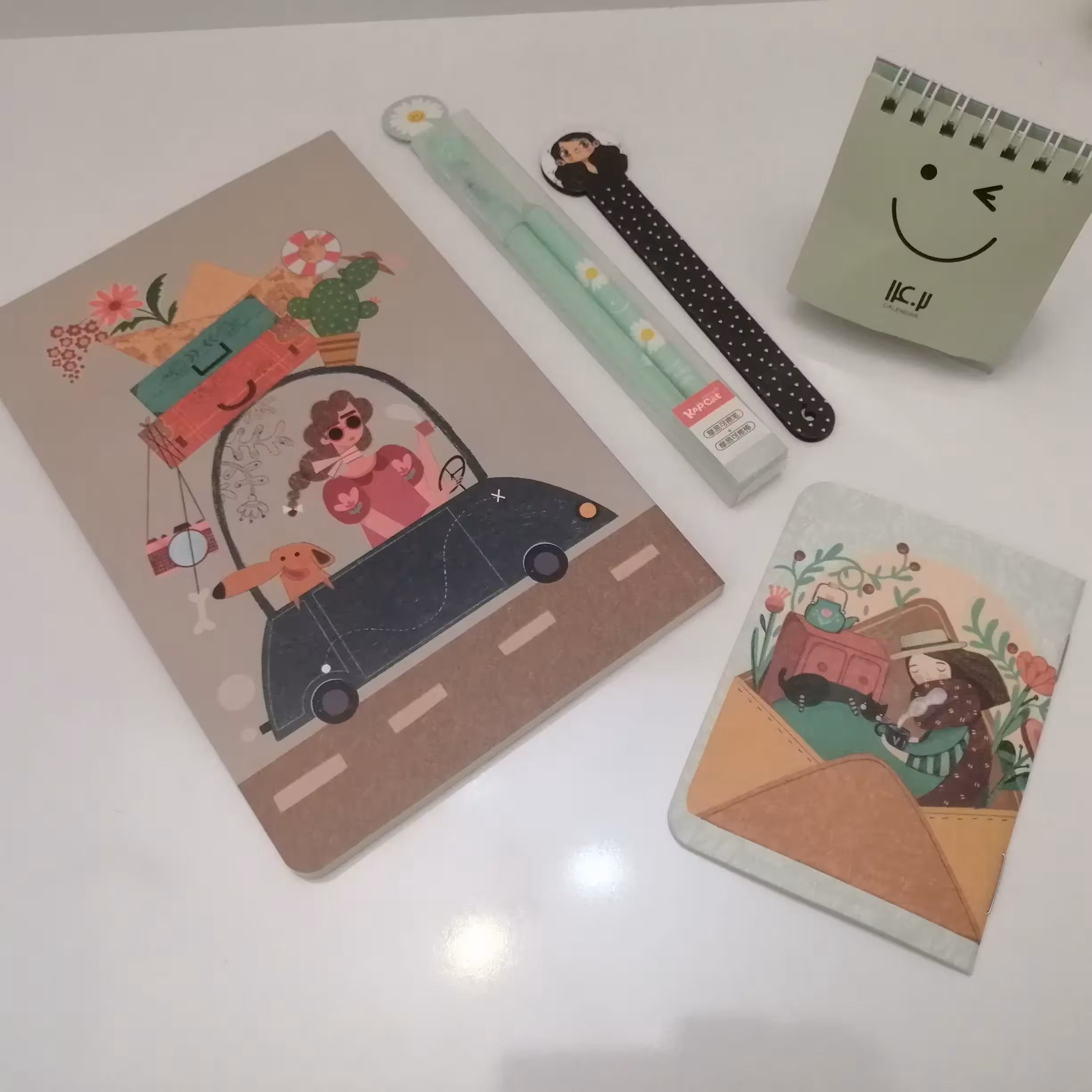 دفتر مینیمال ته چسب سویل بسیار سبک