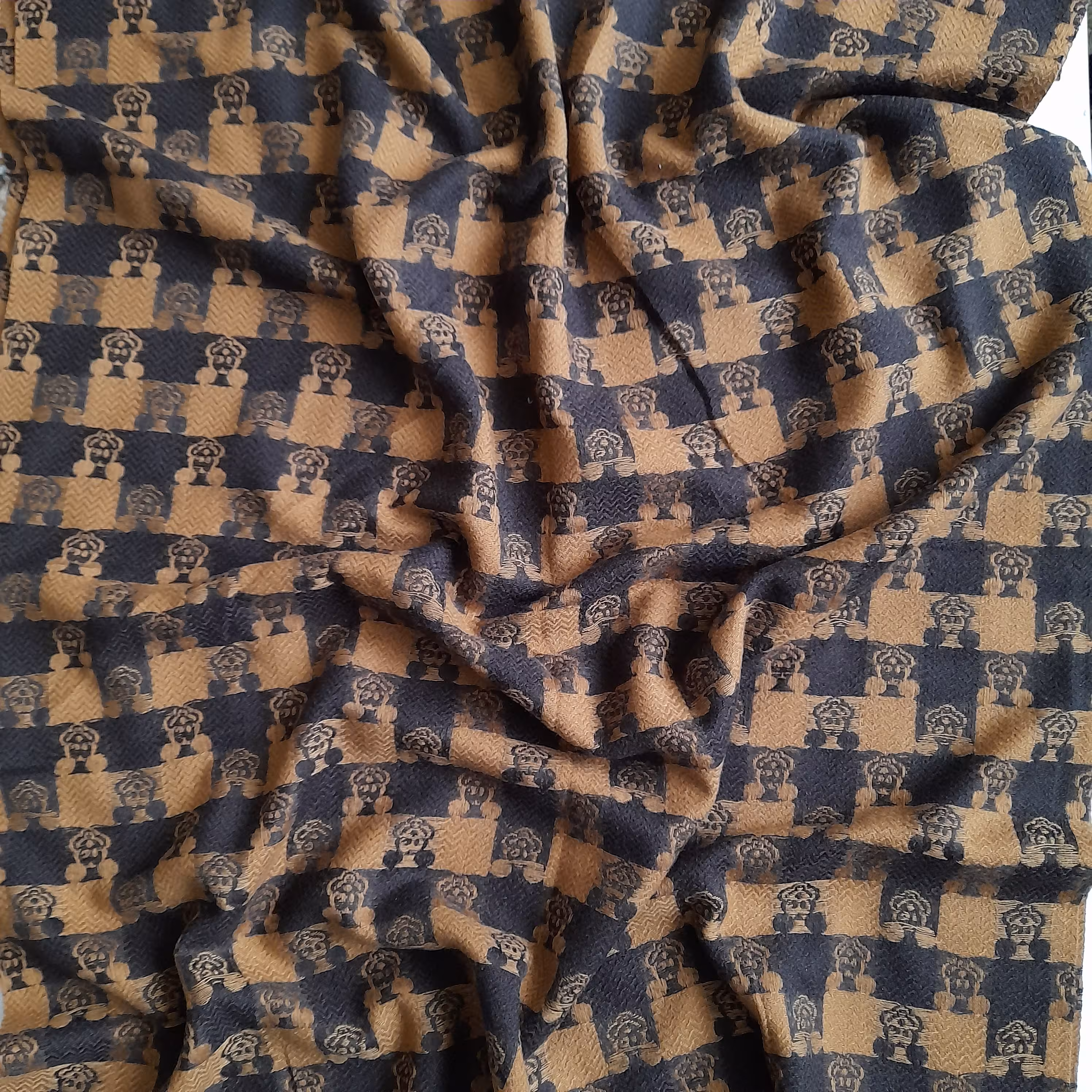 شال موهر وارداتی طرح میکی