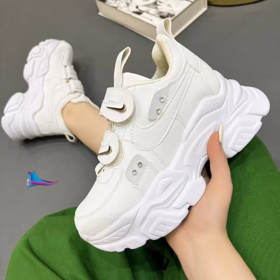 کتونی باکیفیت لژ7.کتونی لژدارزنانه.کتونی لژ داردخترانه.کتونی.کتونی زنانه.کتونی دخترانه