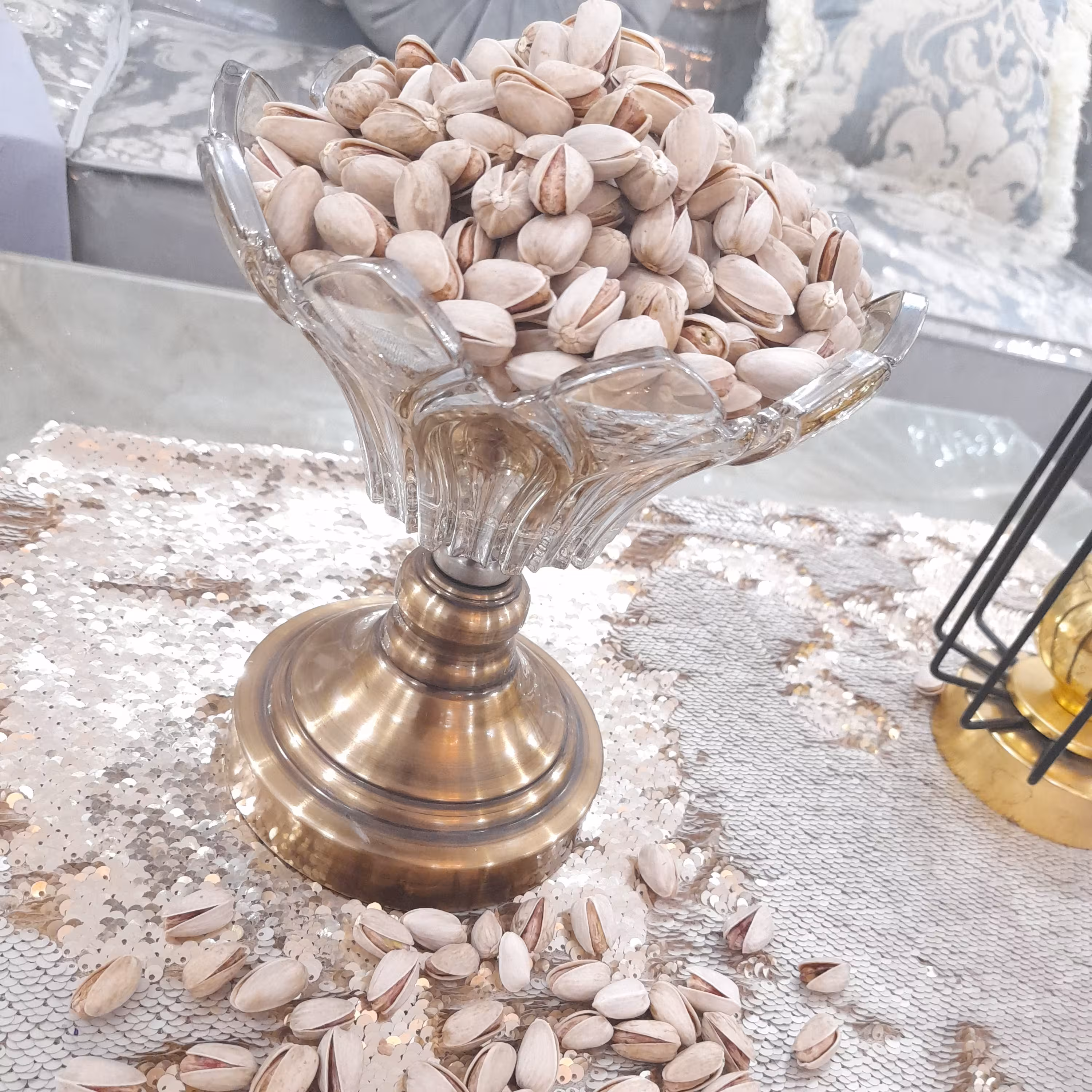 پسته اکبری مرغوب و کاملا ارگانیک با بهترین کیفیت  تمام مراحل بادستگاه صورت گرفته(نیم کیلوگرم )