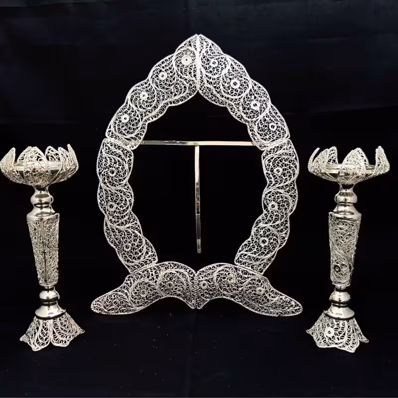 ظروف ملیله کاری قاب بیضی شماره پنج و شمعدان قلمی