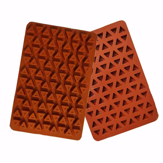 قالب سیلیکونی مثلث ساوارین مینی