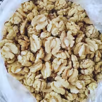 مغزگردو درجه یک بوانات کاملا سفید و چرب