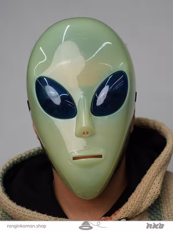 نقاب آدم فضایی شب تاب The mask of a spaceman night light