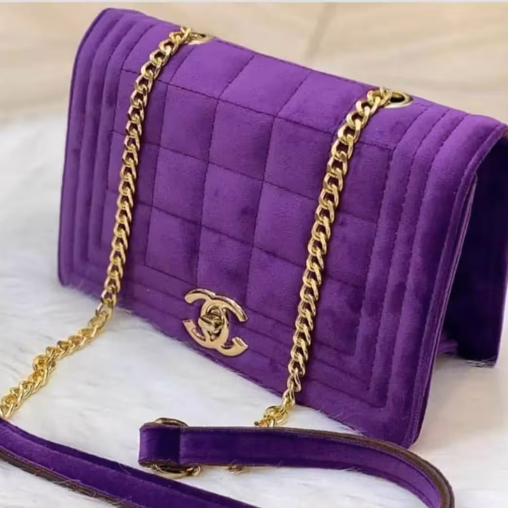 کیف بنفش دوشی