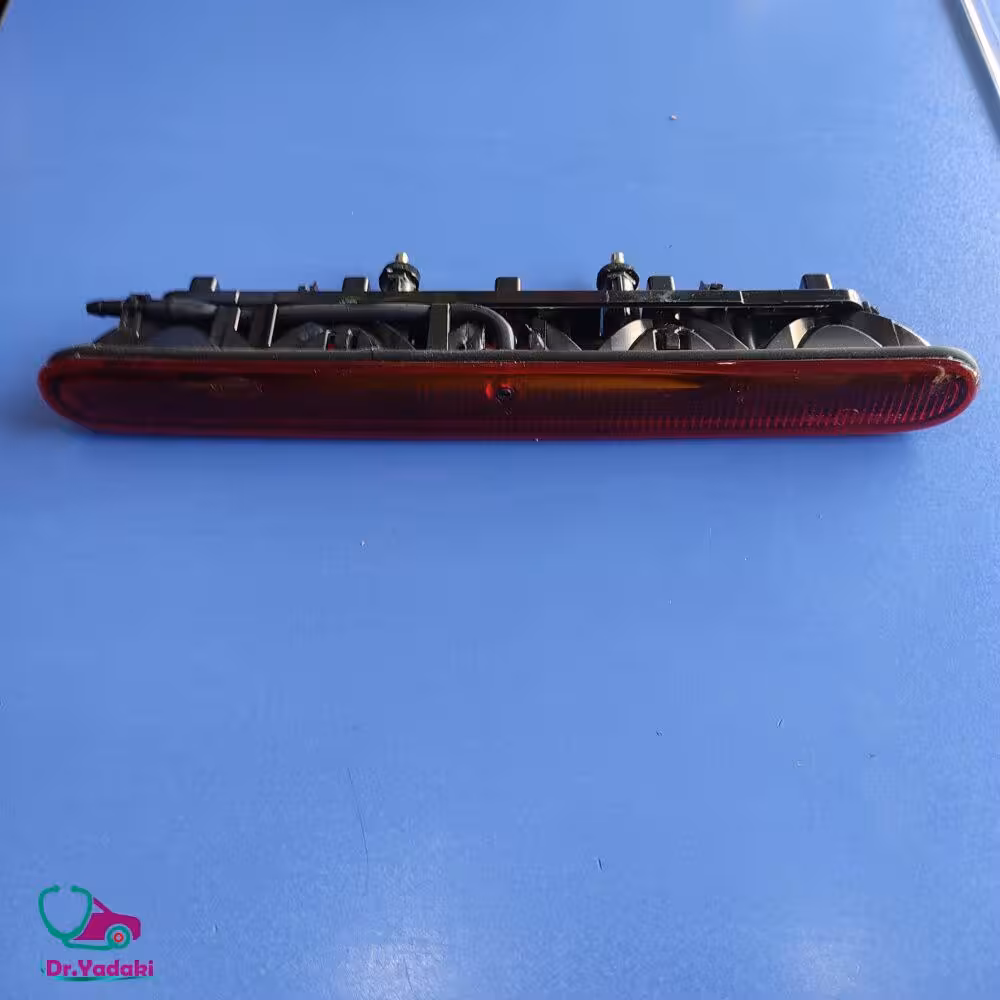 چراغ سوم ترمز پژو 206 HB شرکتی ایساکو اصل 0541500309