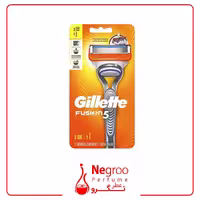 خودتراش ژیلت مدل fusion5 دارای یک دسته تیغ و یدک 5 لبه