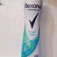 اسپری ضد تعریق و دئودورانت زنانه رکسونا مدل shower Fresh ایتالیایی