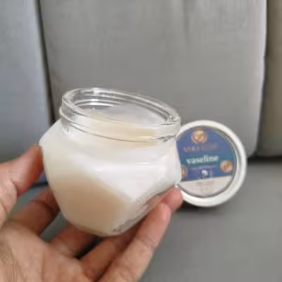 وازلین ویرا لوکس VERA LUXEمعطر و با کیفیت