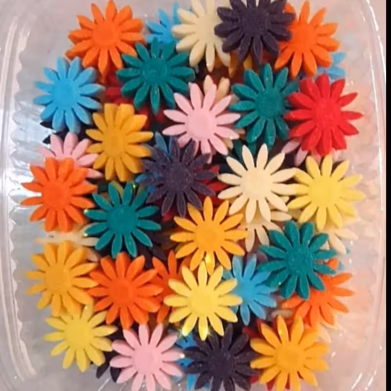 کاتر گل مینا  3 تایی  قطر گل ها حدودا 2و3و4 سانت