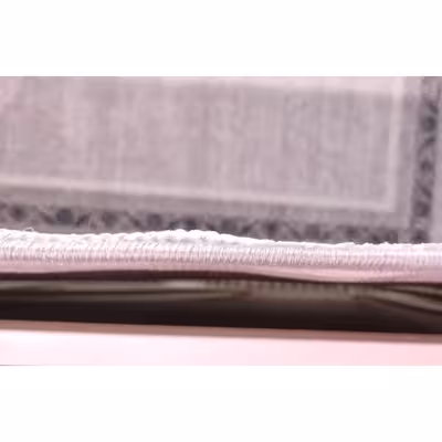 فرش ماشینی زمرد مشهد مدل NO021 زمینه سیلور