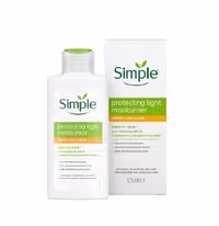 کرم محافظ و مرطوب کننده سیمپل Simple مدل Light Spf 15 حجم 125 میلی لیتر